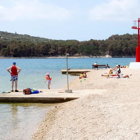 House With Wifi - 24872 Cres